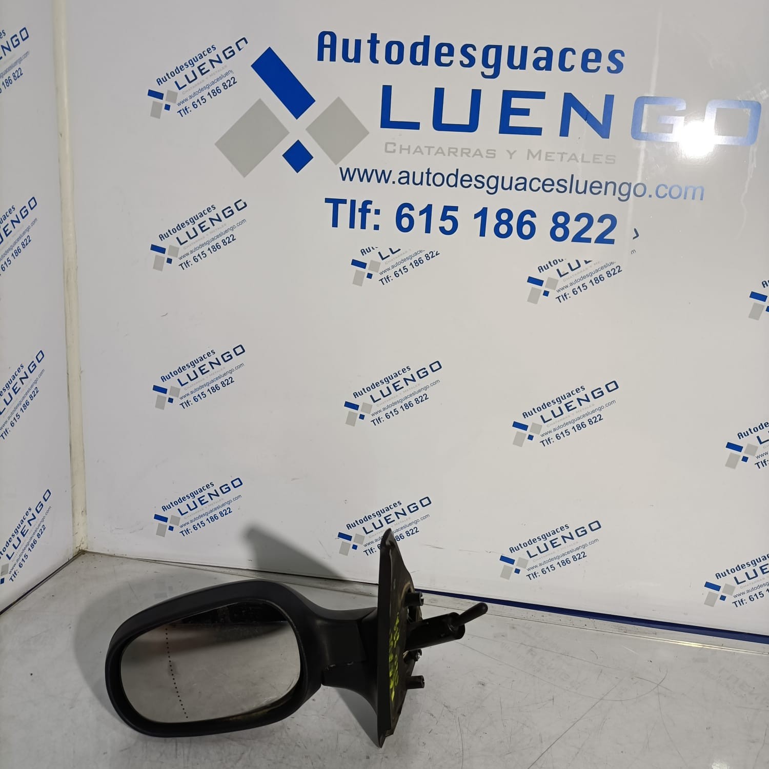 Retrovisor izquierdo Renault Clio 2002