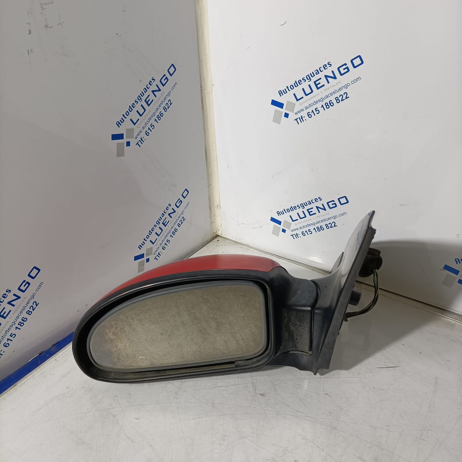 Retrovisor izquierdo Ford Focus 2004