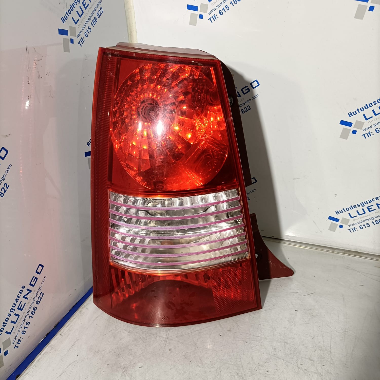 Piloto trasero izquierdo Kia Picanto 2004