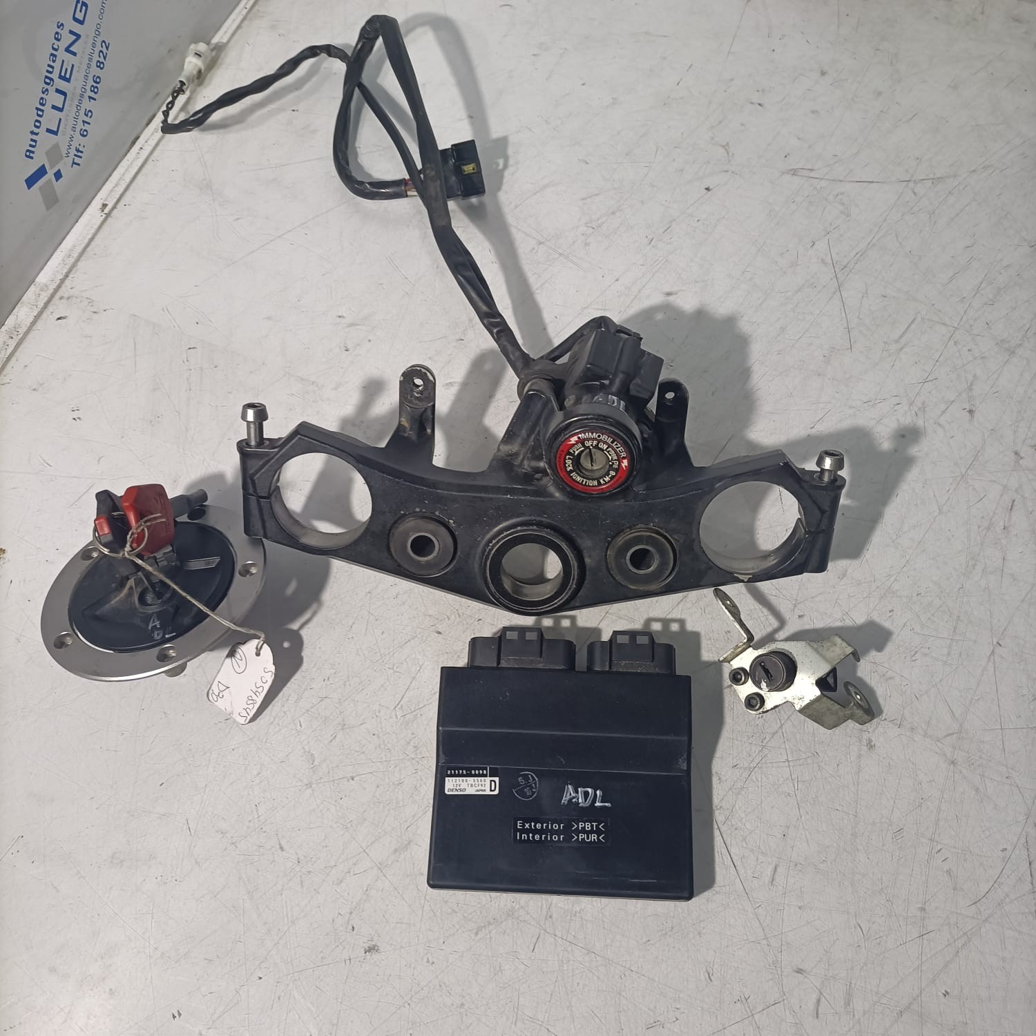 Juego de cerraduras y centralita Kawasaki Z750 2007