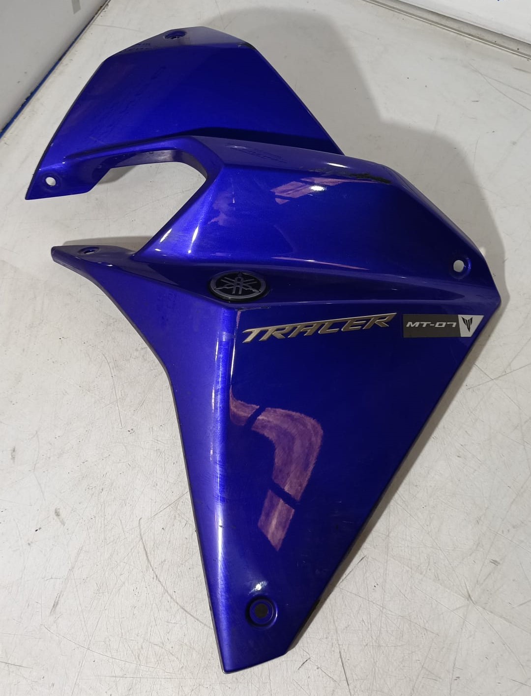 Lateral delantero izquierdo Yamaha MT 07 Tracer 2018