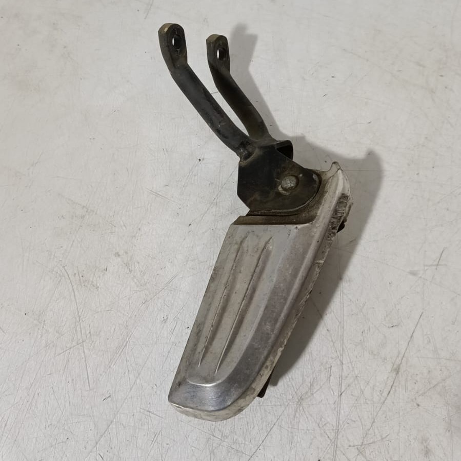 Estribera pasajero lado derecho Honda PCX 125 2013