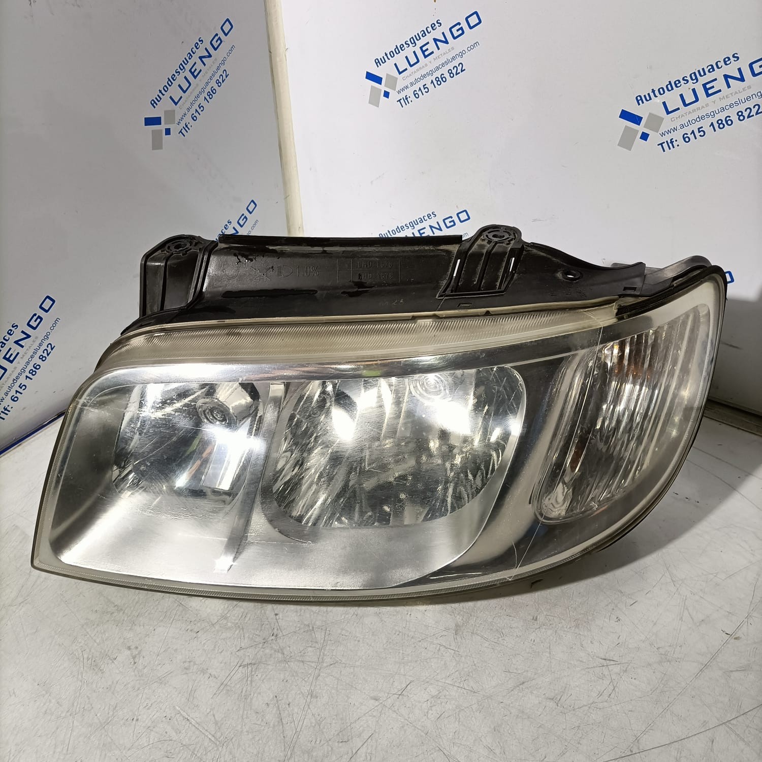 Faro delantero izquierdo Hyundai Matrix 2007