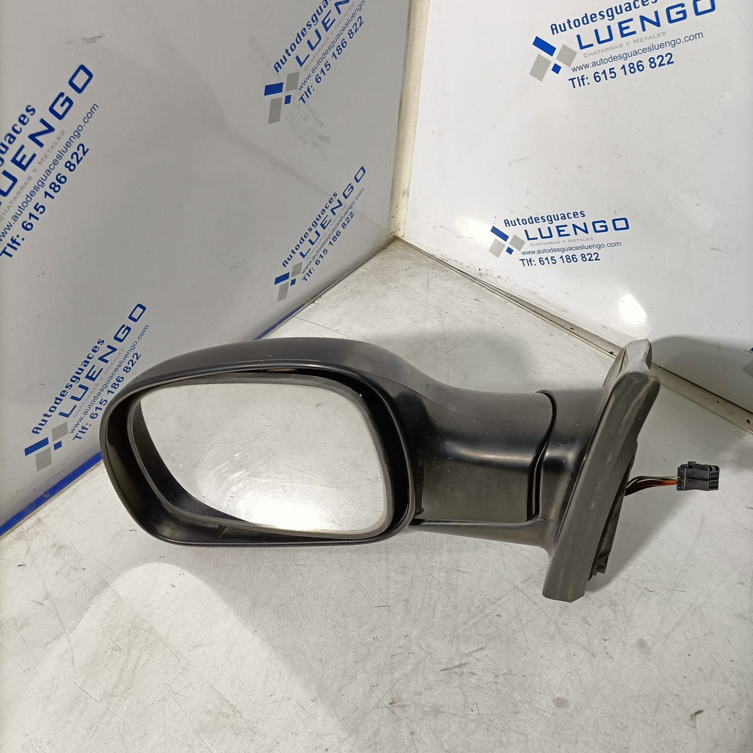Retrovisor izquierdo Chrysler Voyager 2007