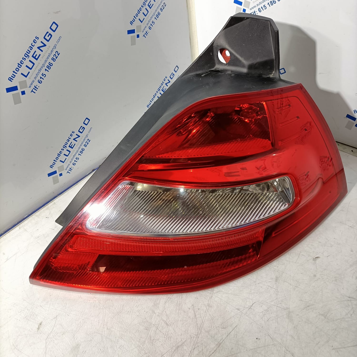 Piloto trasero derecho Renault Megane GT 2007