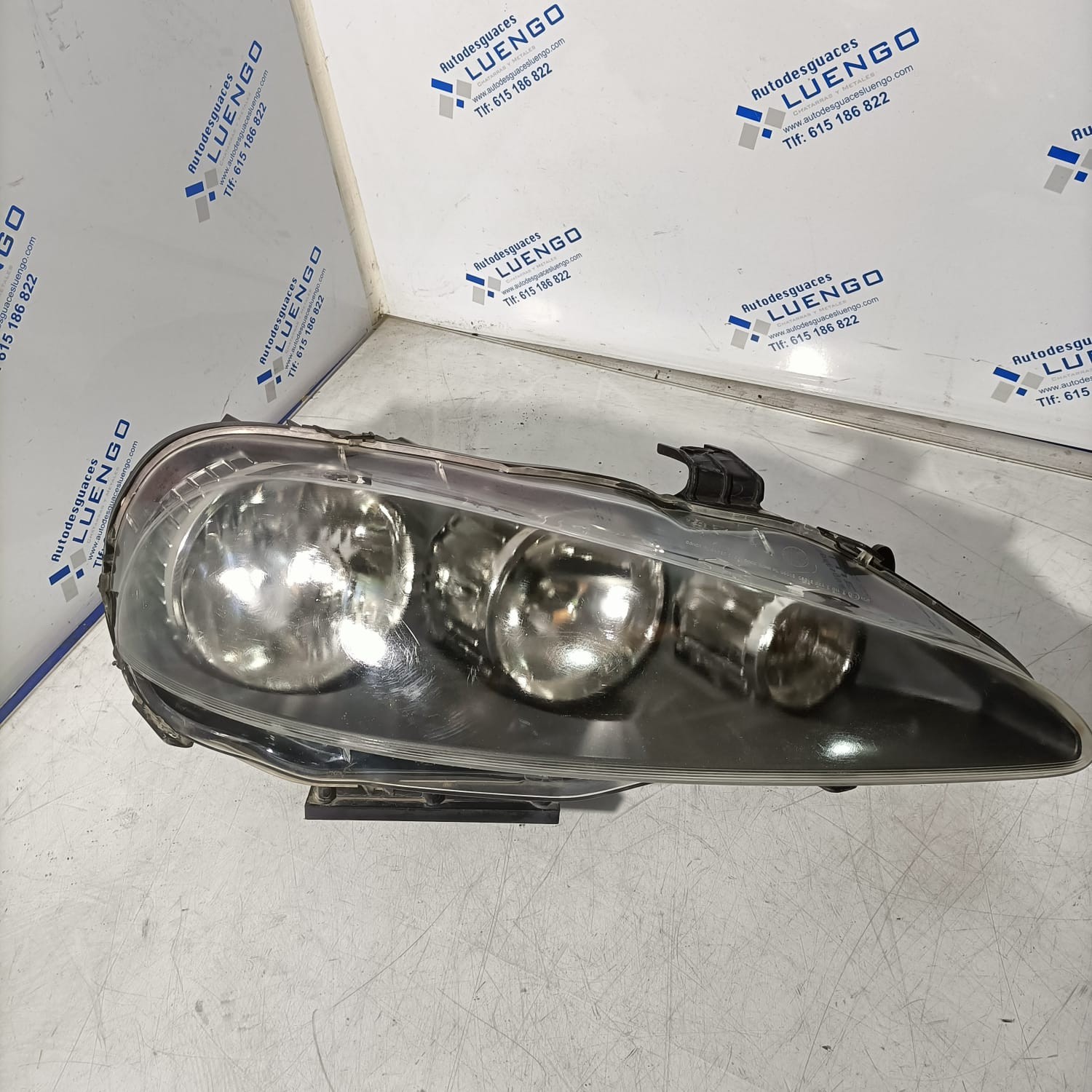 Faro delantero derecho Alfa Romeo 147 2004