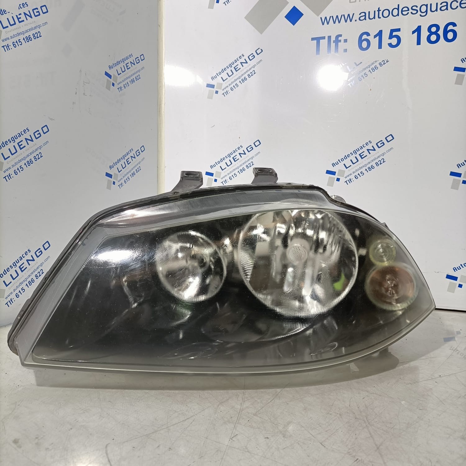 Faro delantero izquierdo Seat Ibiza GL 2006