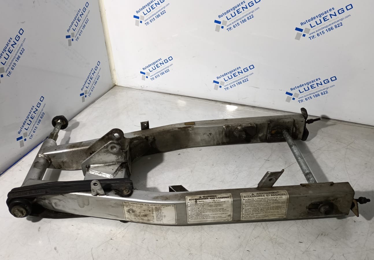 Basculante Honda Varadero 125 2006