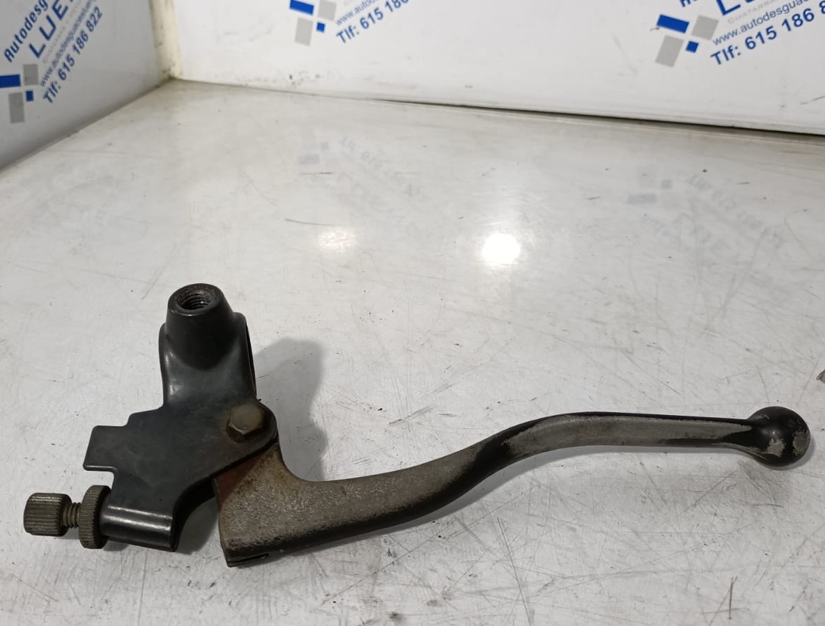 Soporte maneta embrague Honda Varadero 125 2006