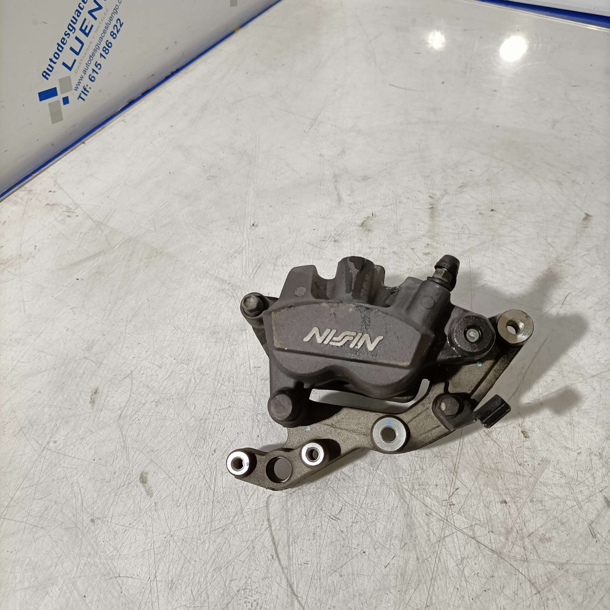 Pinza freno delantero lado derecho Honda CB 650 F 2014