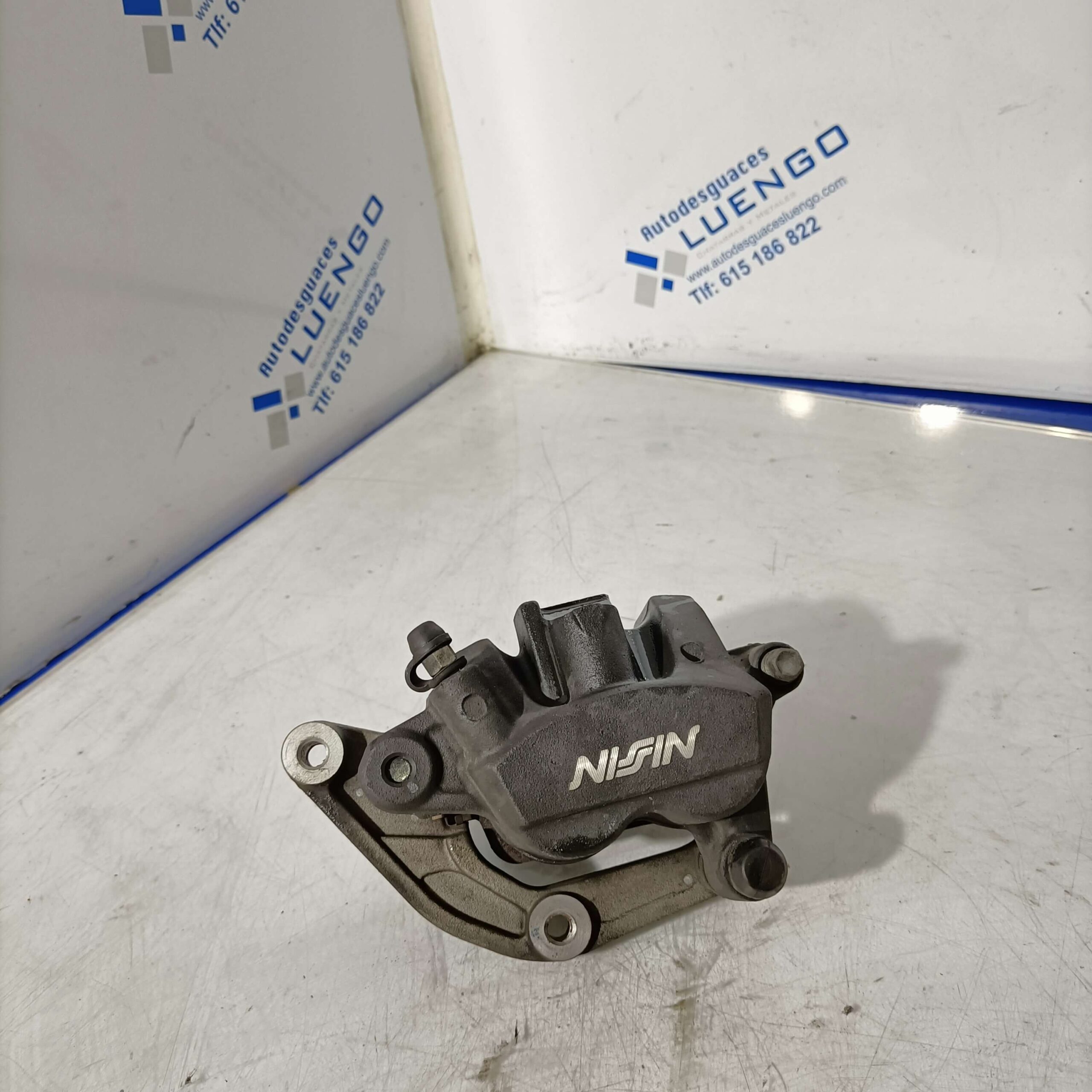 Pinza freno delantero lado izquierdo Honda CB 650 F 2014