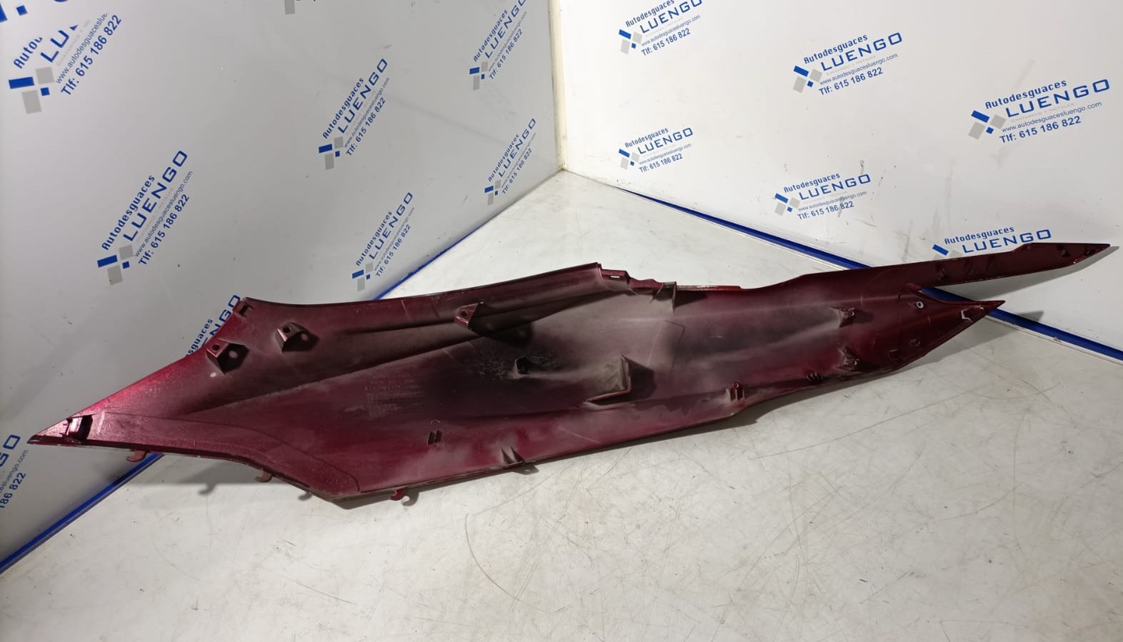 Lateral trasero izquierdo Honda PCX 125 ABS 2022