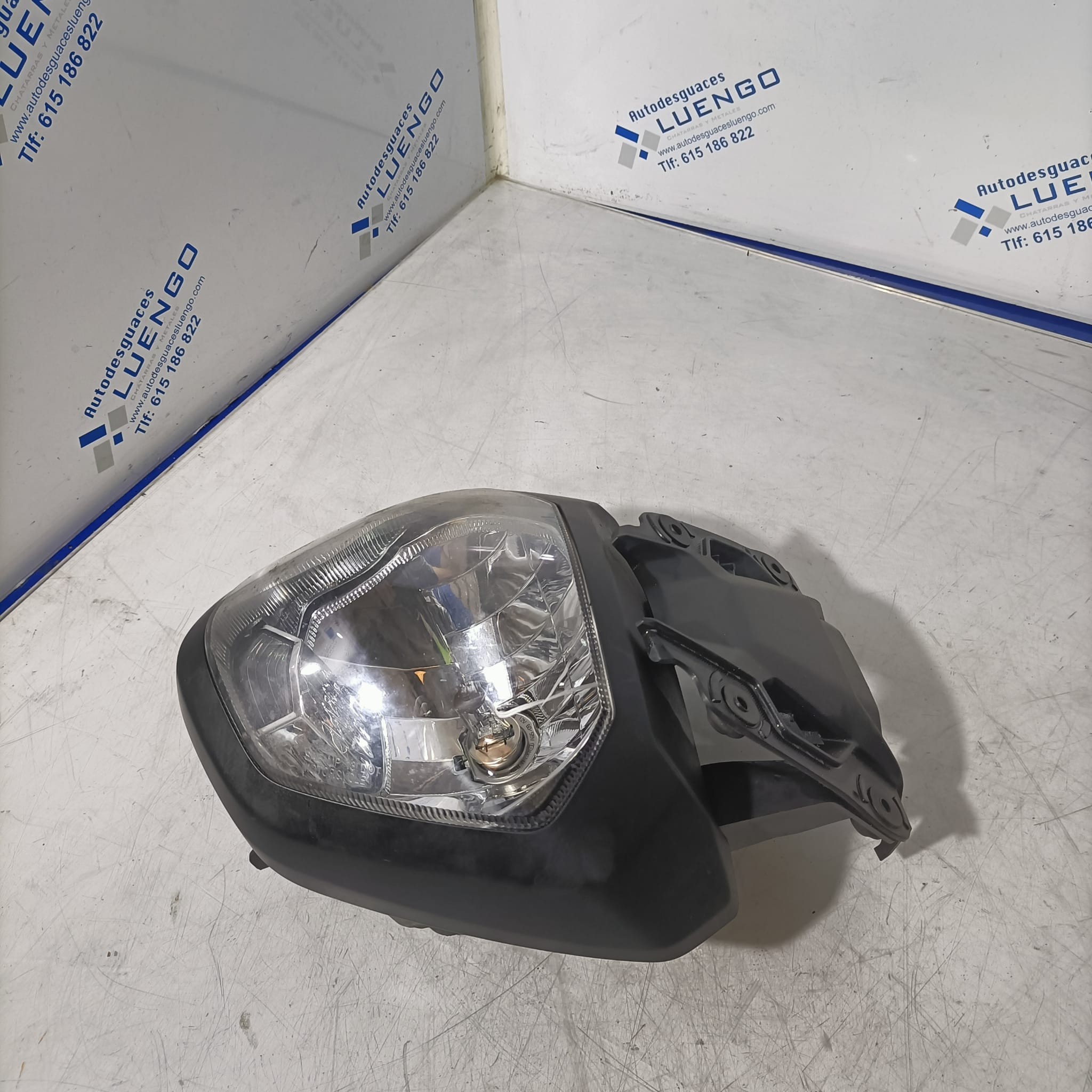 Faro delantero Yamaha MT 07 2017