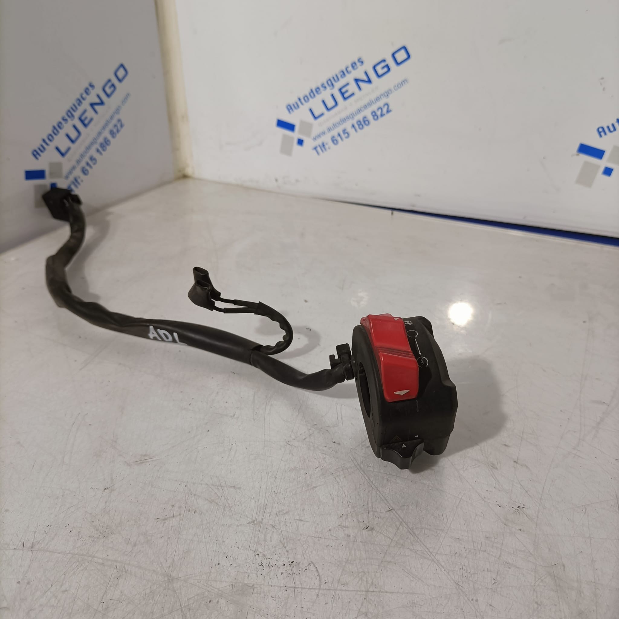 Piña encendido lado derecho Yamaha MT 07 2017