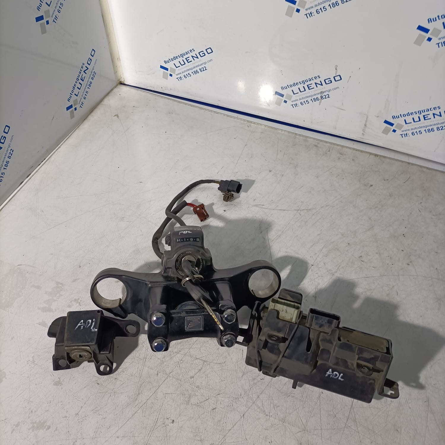 Conjunto cerraduras y centralita Honda NC 700 SD 2012