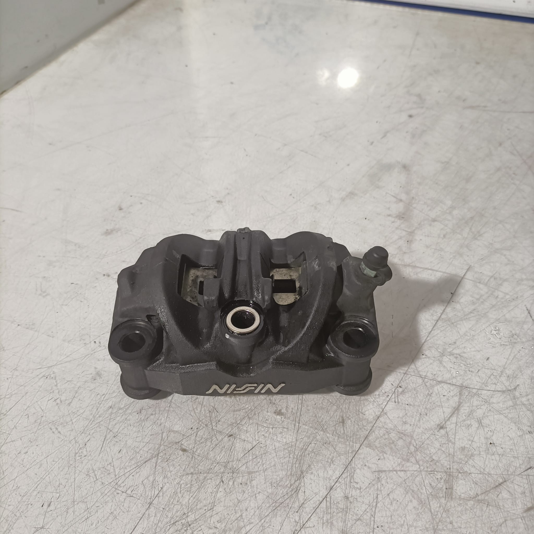 Pinza freno delantero derecho Honda CBR 650 R 35 KW 2021