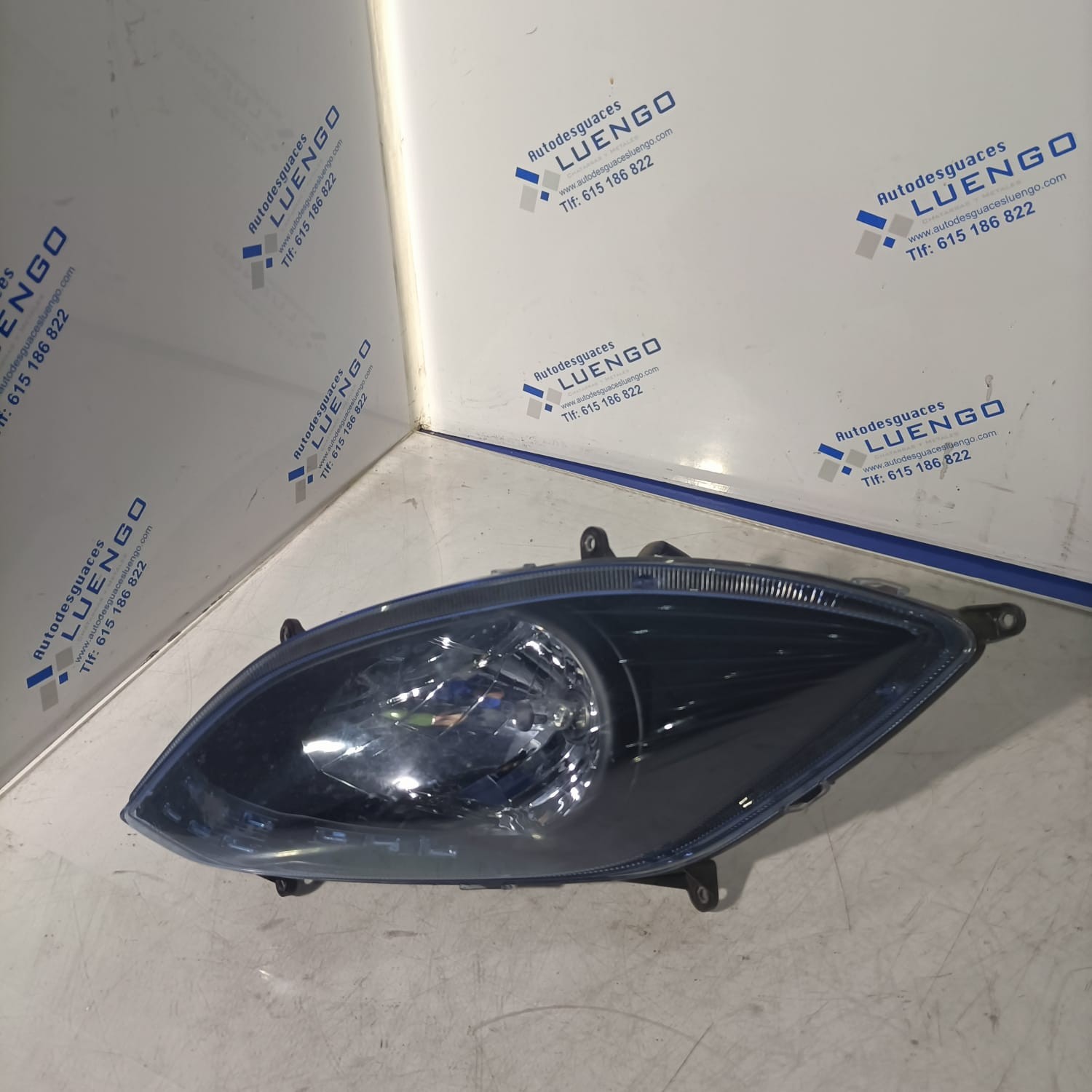 Faro izquierdo Kymco Xciting 400 2016