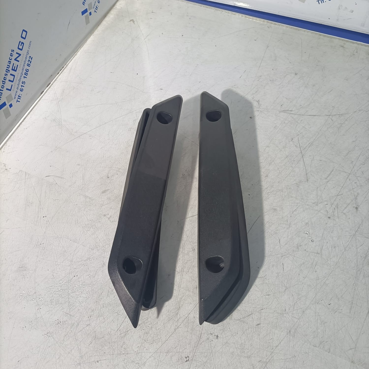 Soporte de cúpula Kymco Xciting 400 2016