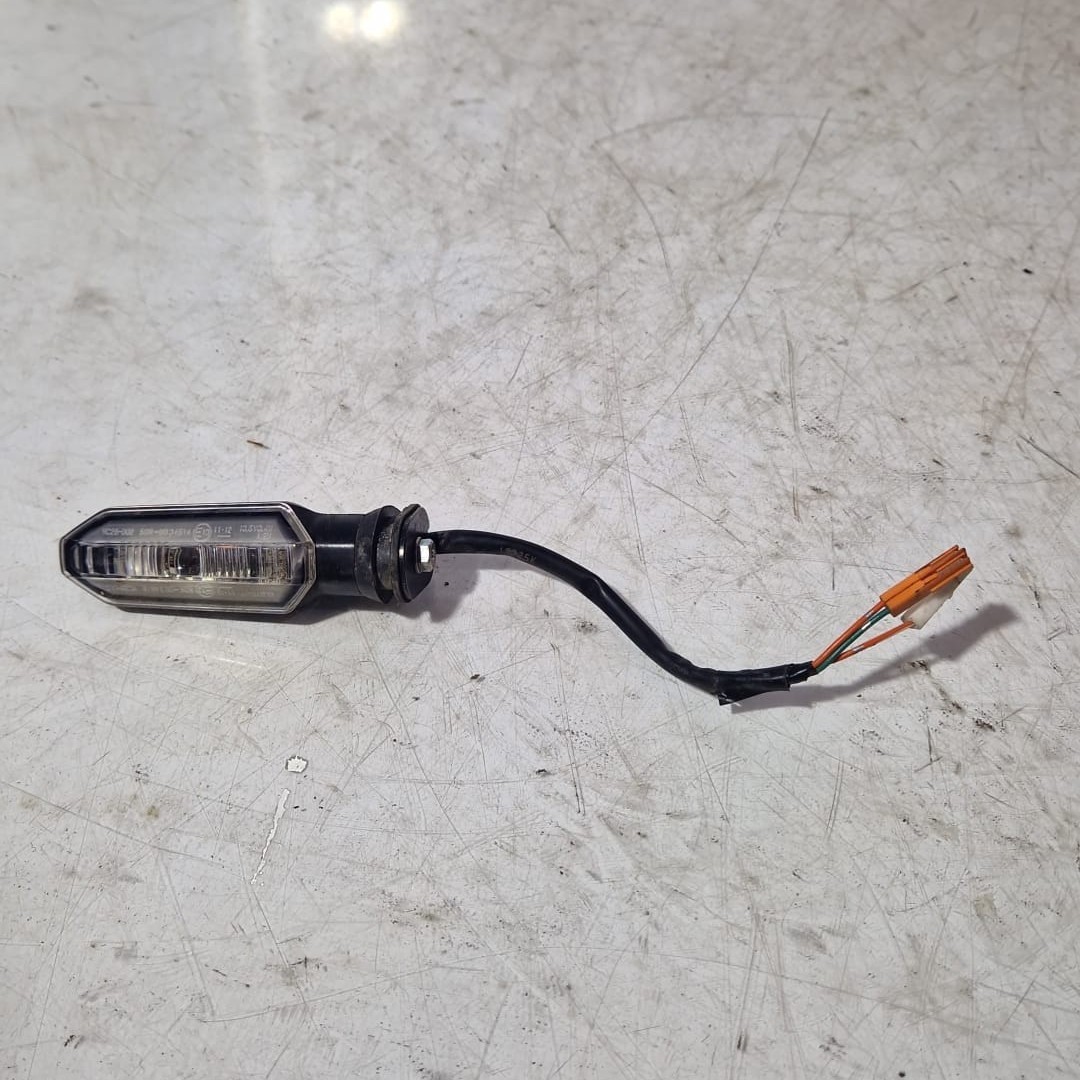 Intermitente trasero Honda CB 500X 2022
