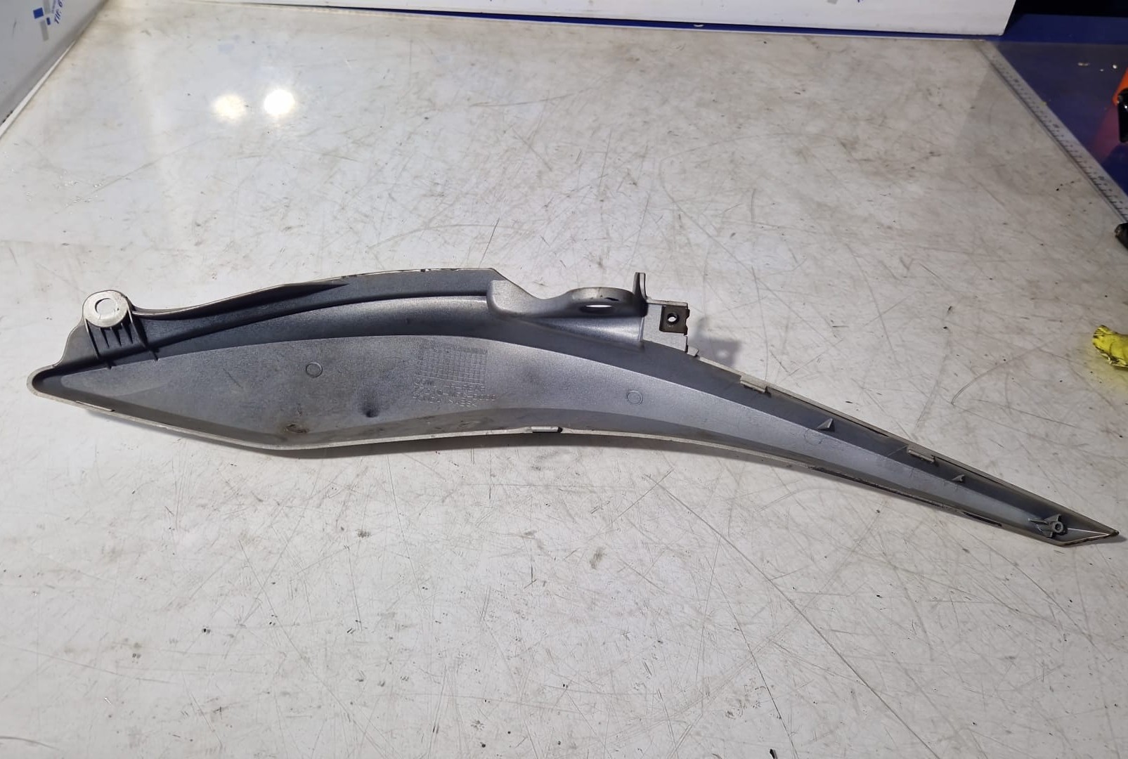 Lateral trasero derecho Honda CB 600 F 2007