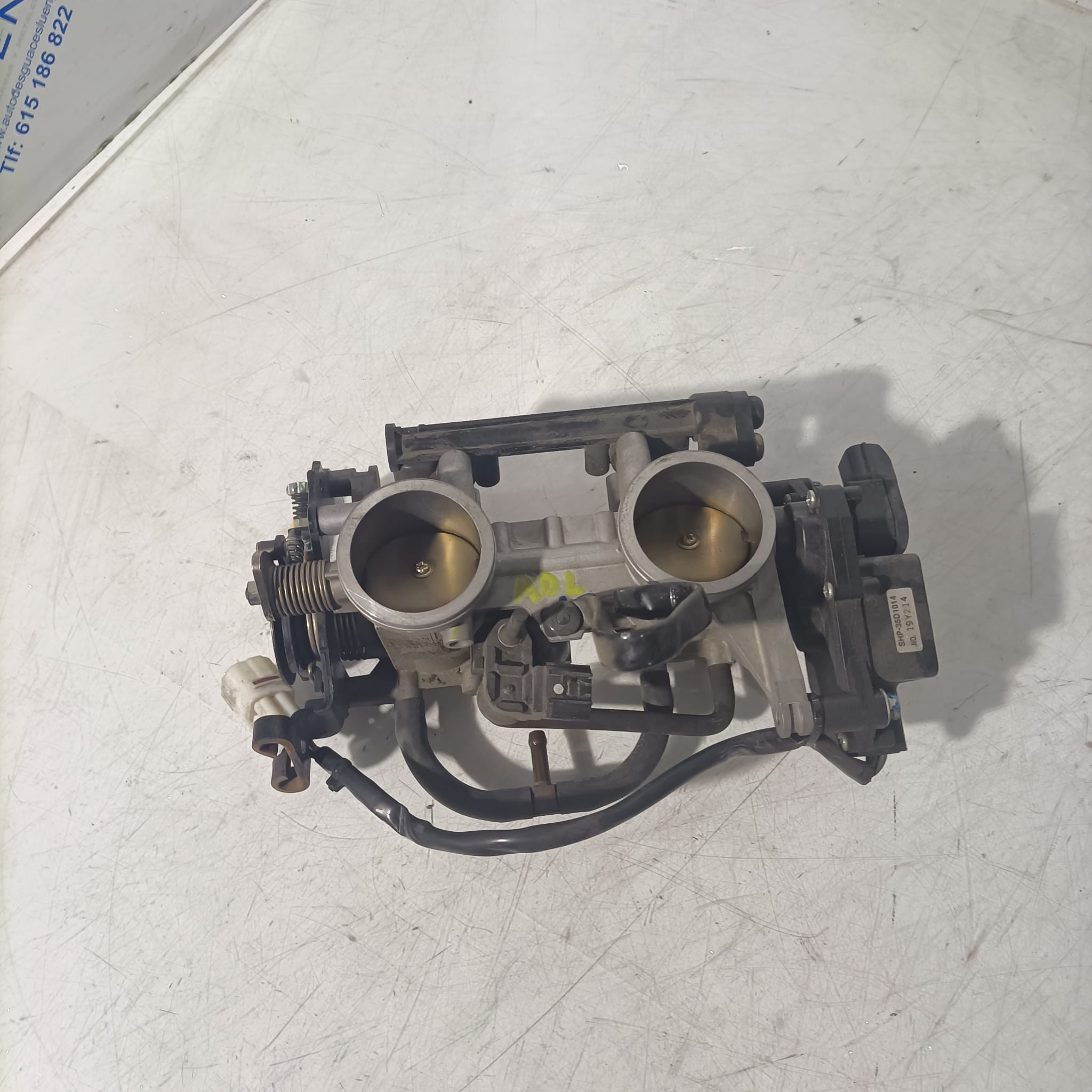 Cuerpo mariposas Kawasaki Z650 2022