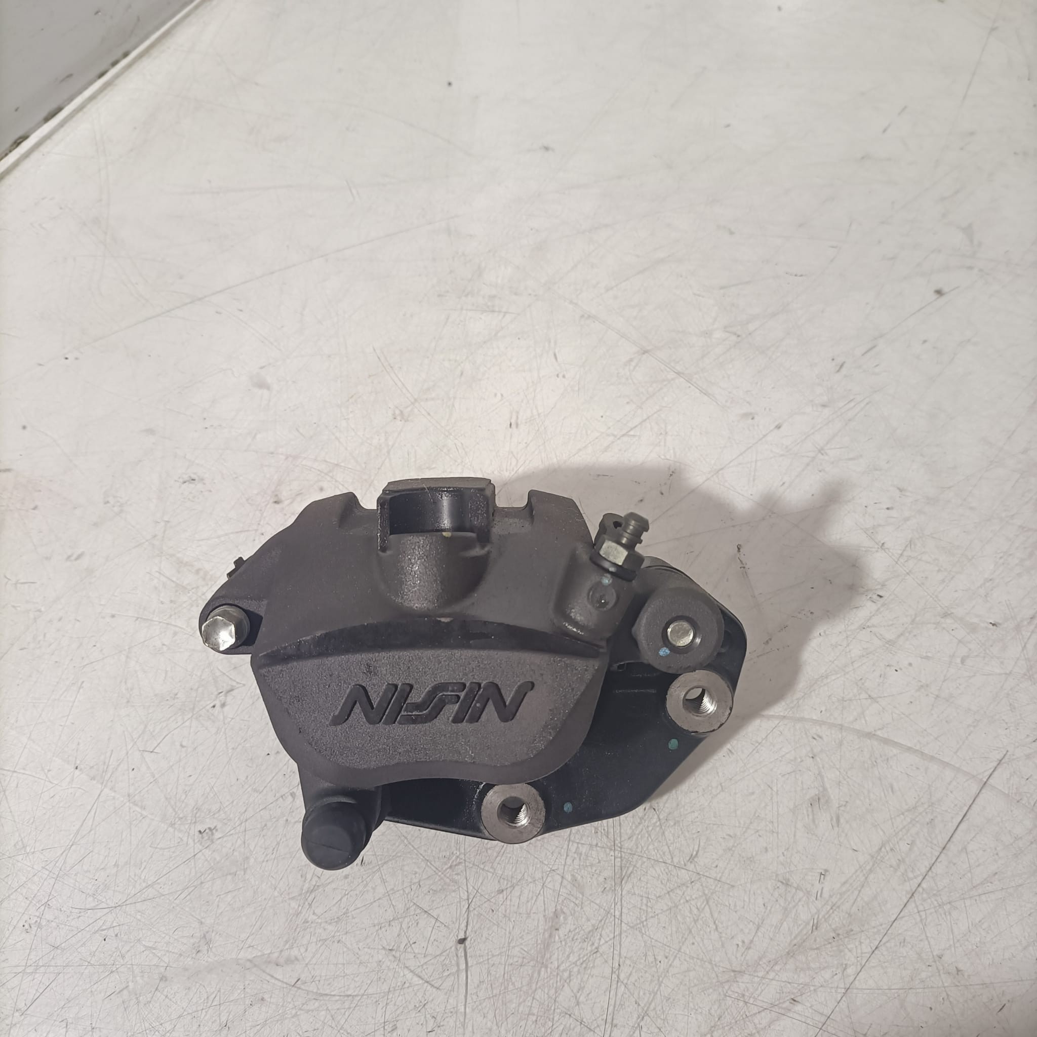 Pinza freno delantero derecho Kawasaki Z650 2022
