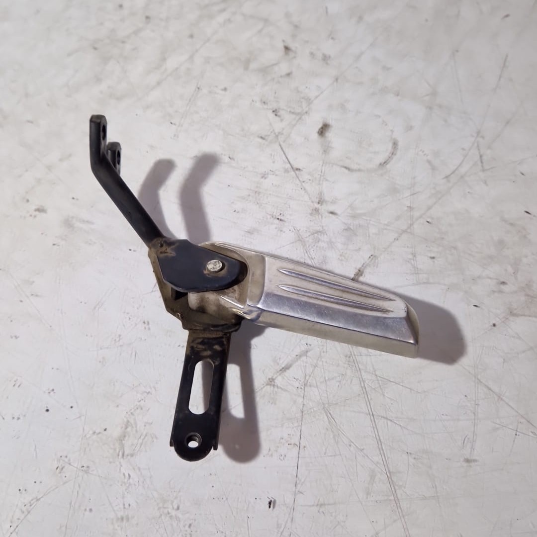 Estribera de pasajero lado derecho Honda PCX 125 2016