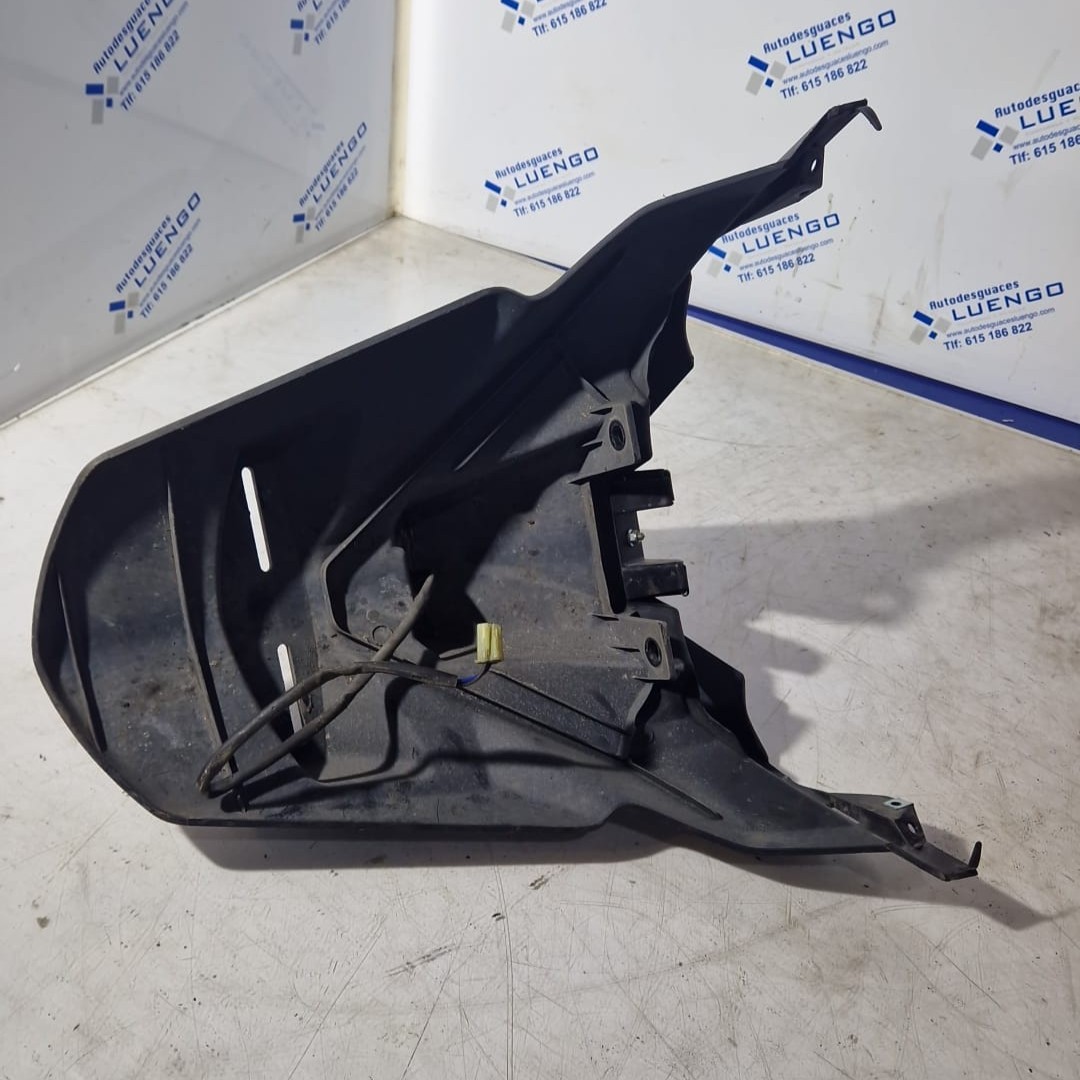 Portamatrículas Yamaha Xmax 125 2016