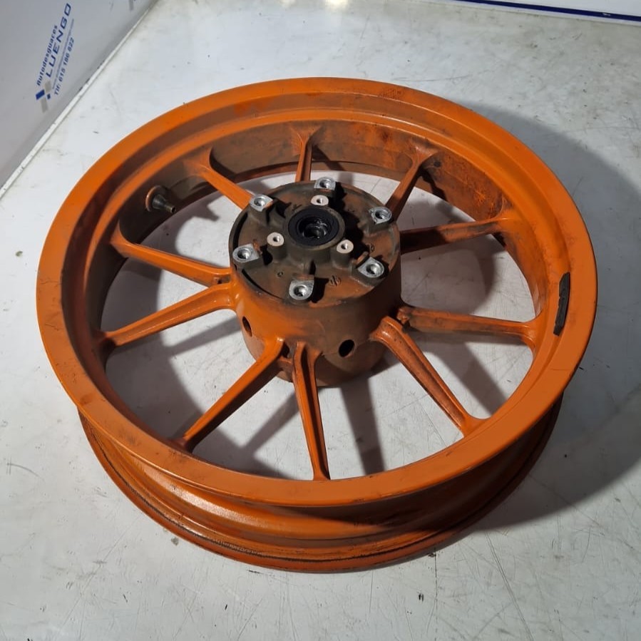 Llanta trasera KTM RC 125 2016