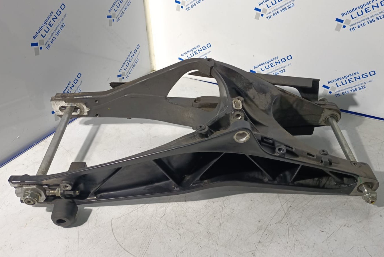 Basculante Husqvarna Svartpilen 125 2024
