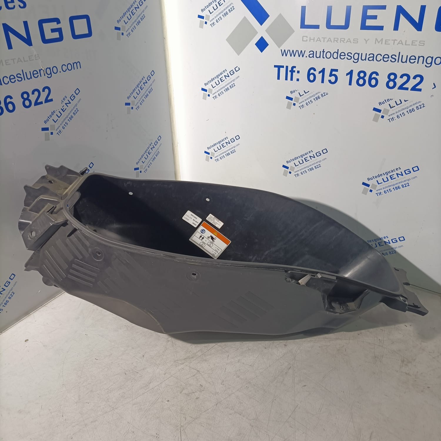 Baúl bajo asiento Honda PCX 125 2025