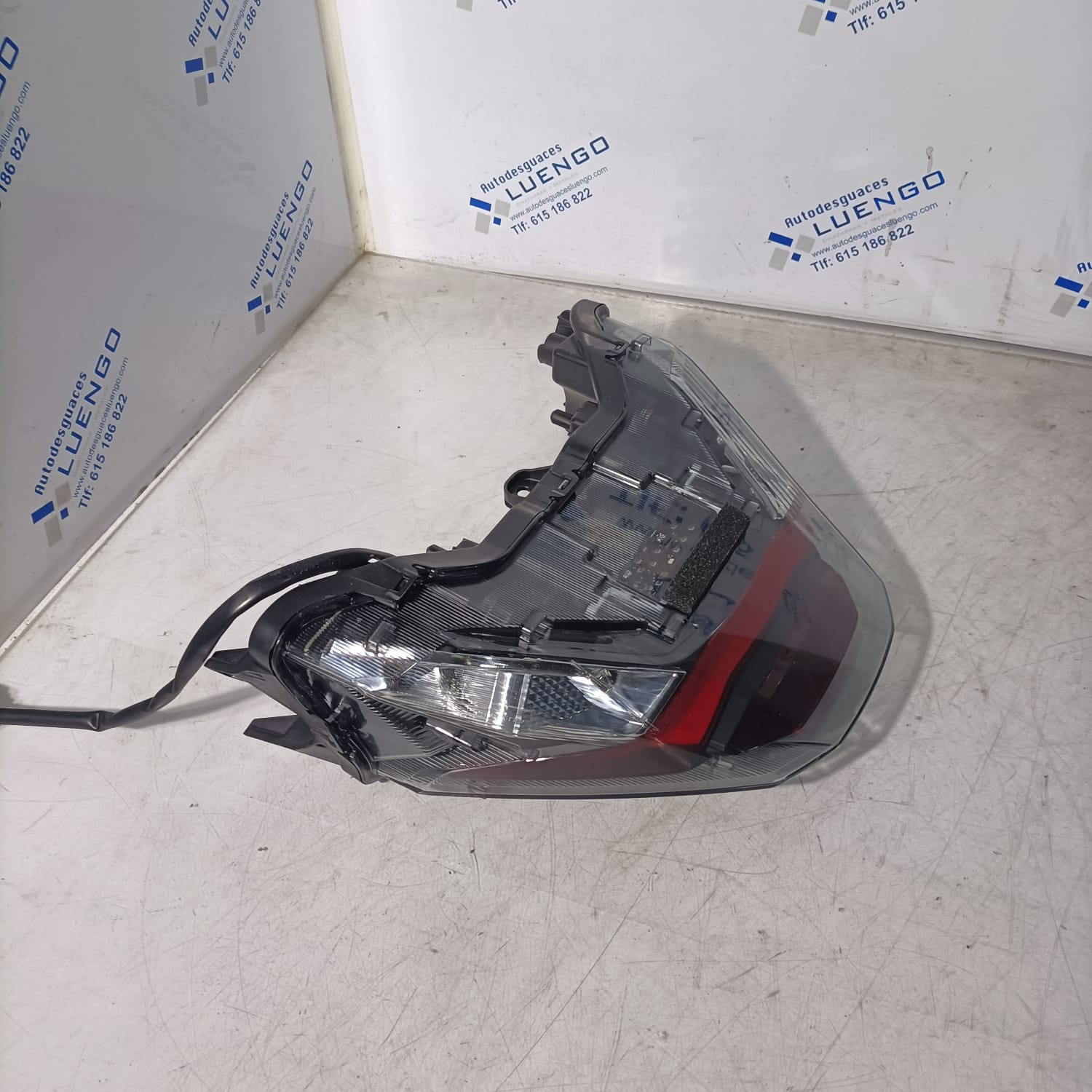 Piloto trasero Honda PCX 125 2025