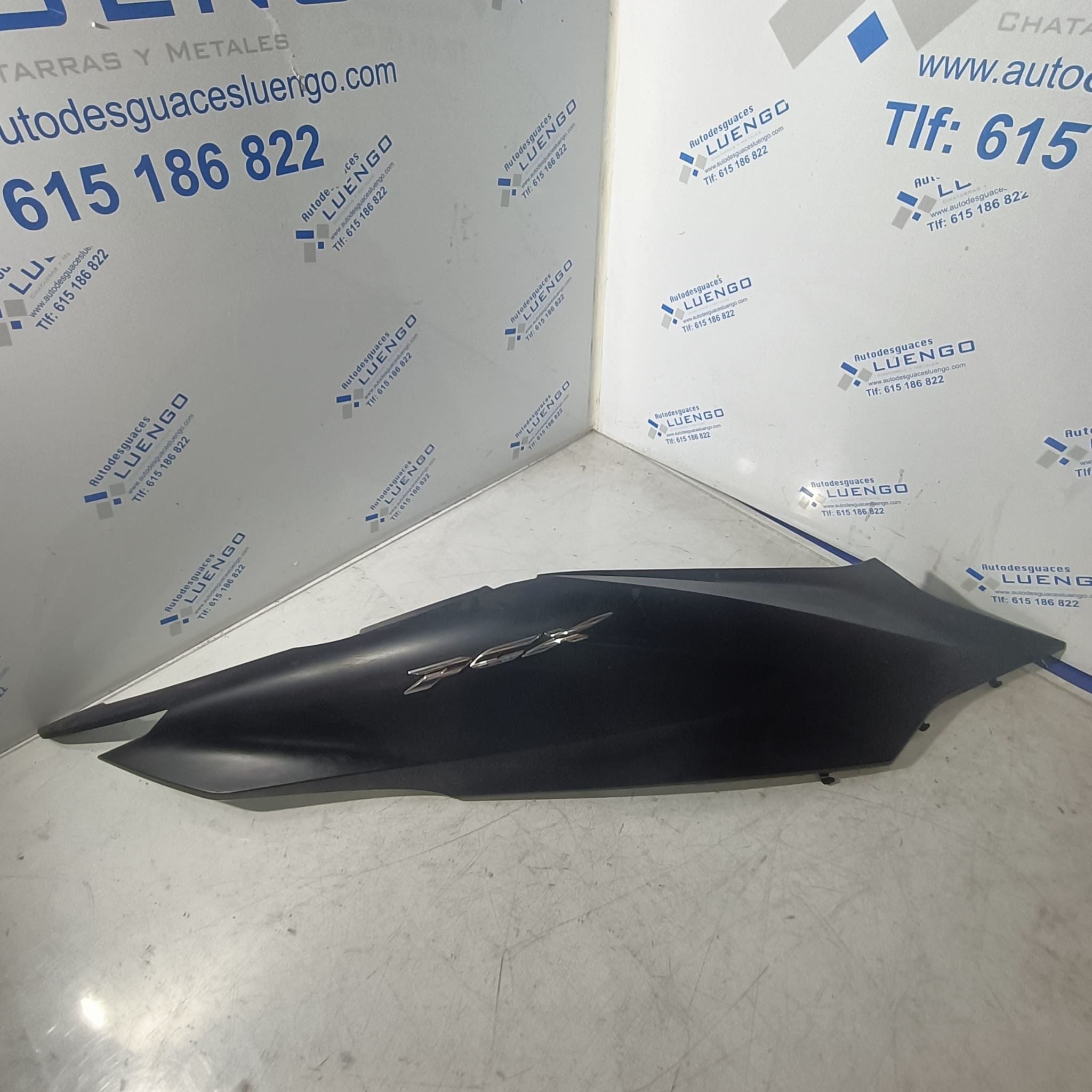 Lateral trasero derecho Honda PCX 125 2021
