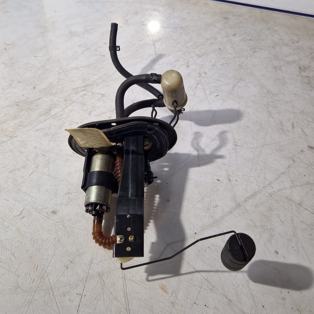 Bomba de gasolina KTM 390 Duke 2014