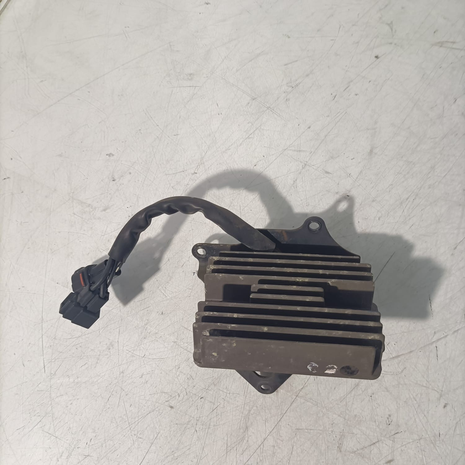 Regulador corriente Suzuki GSX 650 F 2008