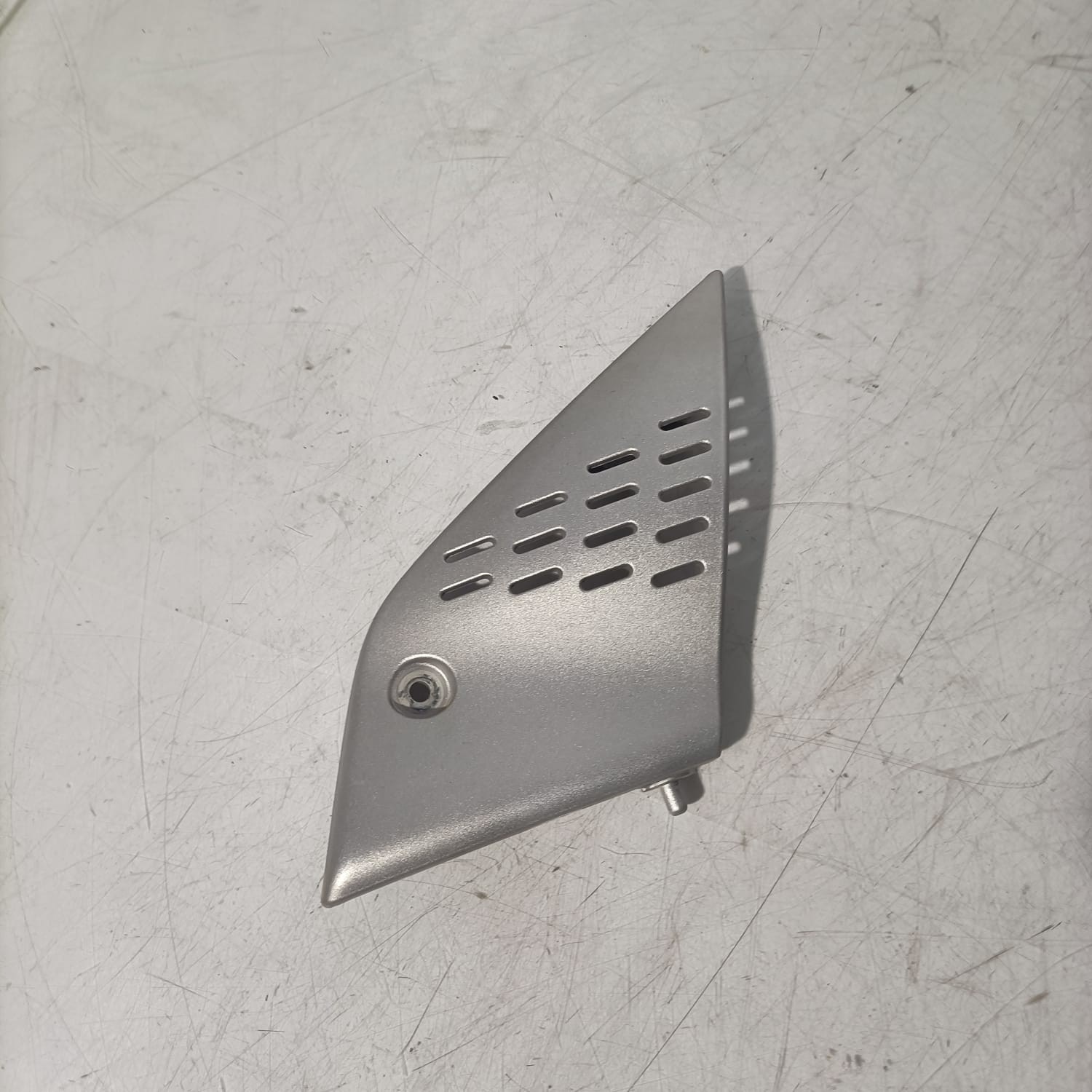Tapa caja filtro lado derecho Kawasaki Z750 2007