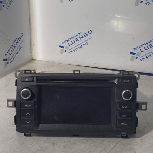 Pantalla multifunción Toyota Auris 2014